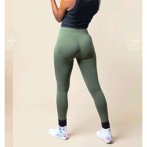 Paragon Fitwear Native Seamless Leggings